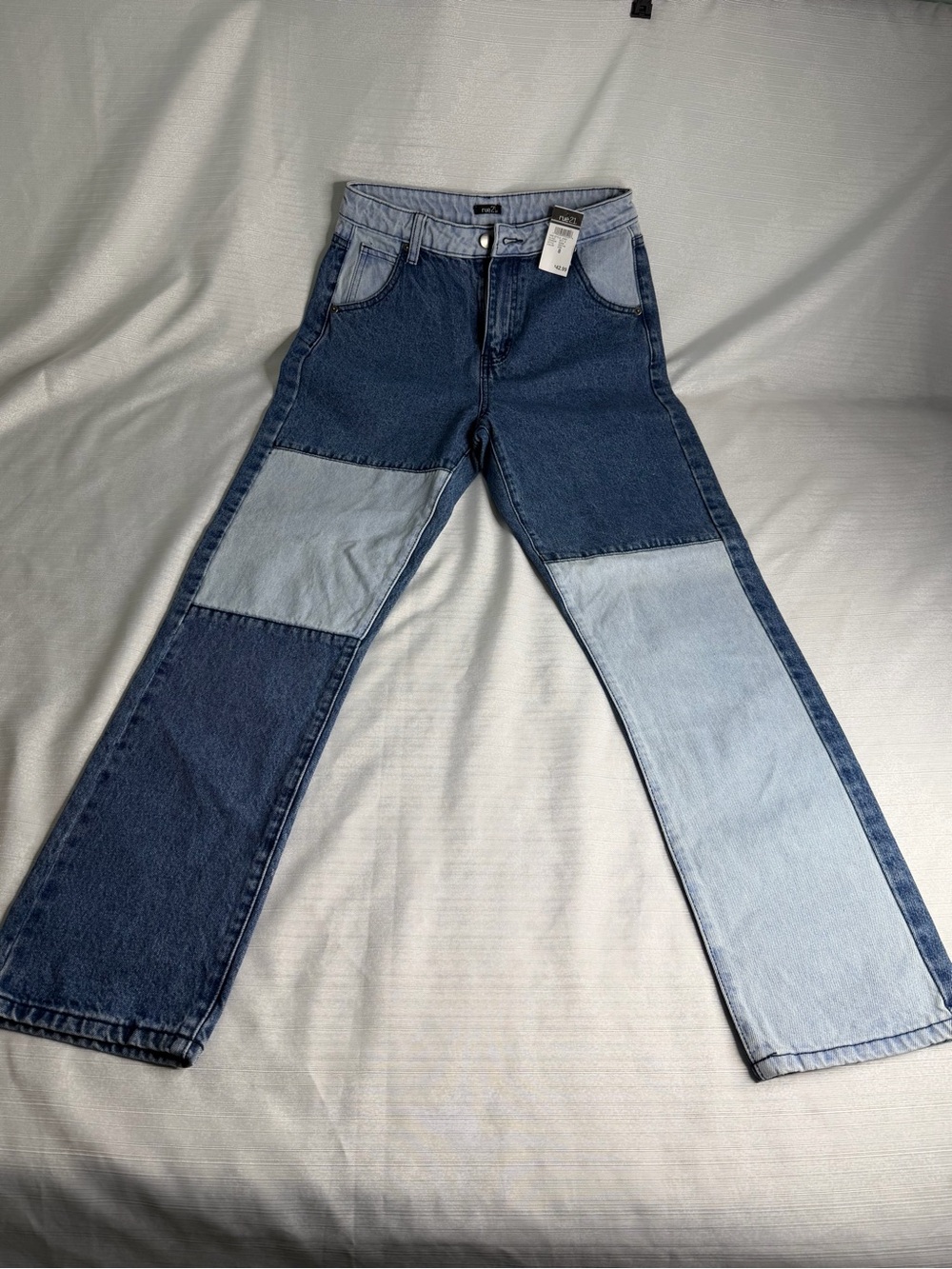 NWT Rue21 Colorblock Patchwork Straight-Leg Jeans - Size 8